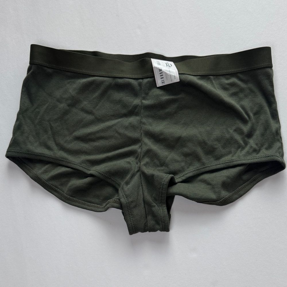 Auden Girl’s Olive Green Briefs Size L (12-14)